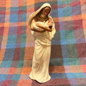 Lenox A Gift From God African Mother and Baby Ebony African American Figurine